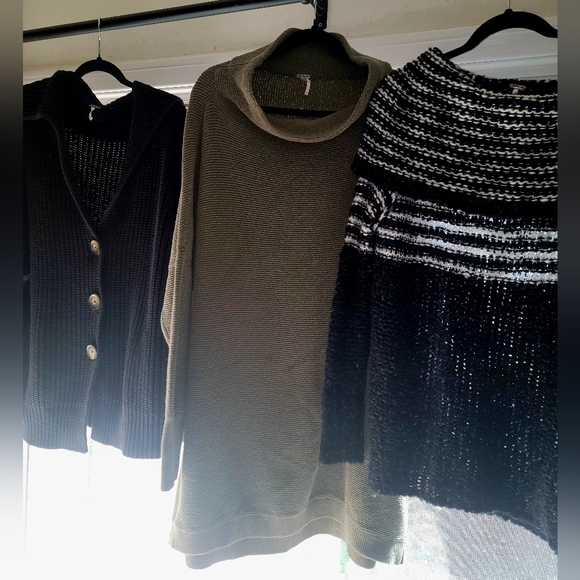 Bundle Of 4 Free People Sweaters - Picture 4 of 12